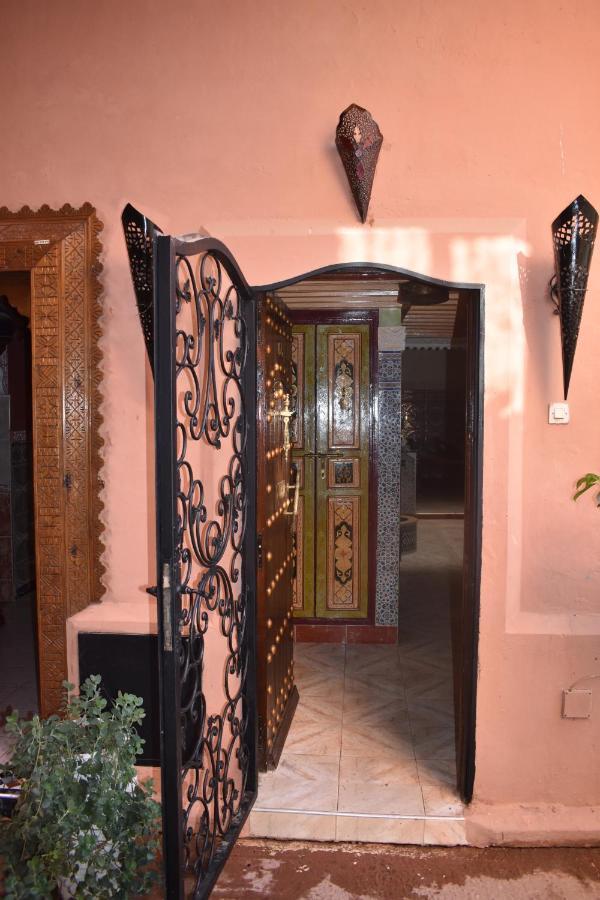 Riad Alaoui 135 With Swimming Pool And Free Parking Marrakesh Exterior photo